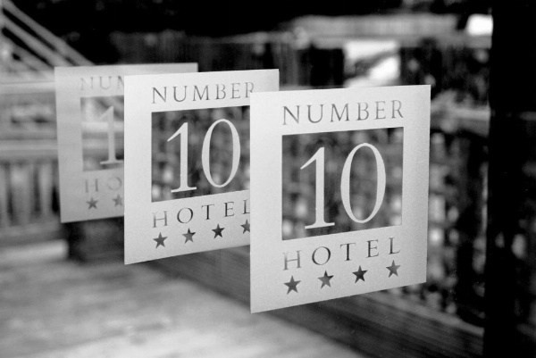 Number 10 Hotel image 20